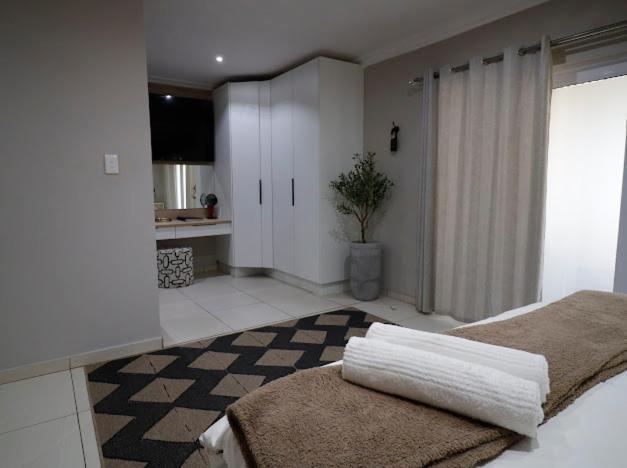 Summer Palace Guesthouse Bloemfontein Luaran gambar